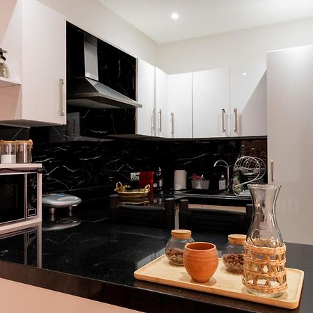 Appartement Centre Marrakech Gueliz - Cool & Cozy Apartment For A Family Stay In The Heart Of The City มาร์ราเกช ภายนอก รูปภาพ